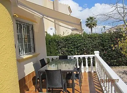 De 8 Camas * Dehesa de Campoamor (Orihuela Costa)